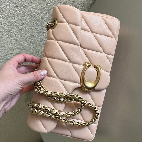 Coach Quilted Tabby 26 / Cream - Picture 13 of 14